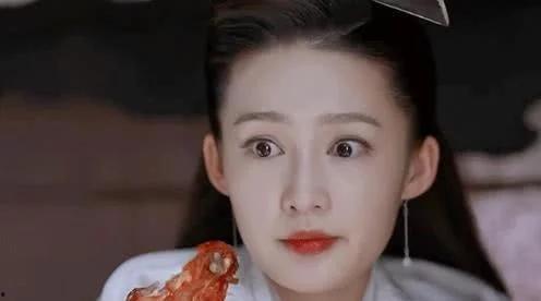 李沁和杨紫吃瓜视频合集,娱乐圈幕后趣事大揭秘