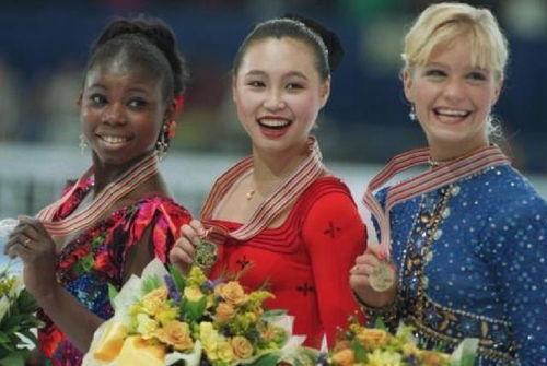 韩国花滑吃瓜视频